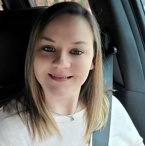 Meet your Posher, Savannah